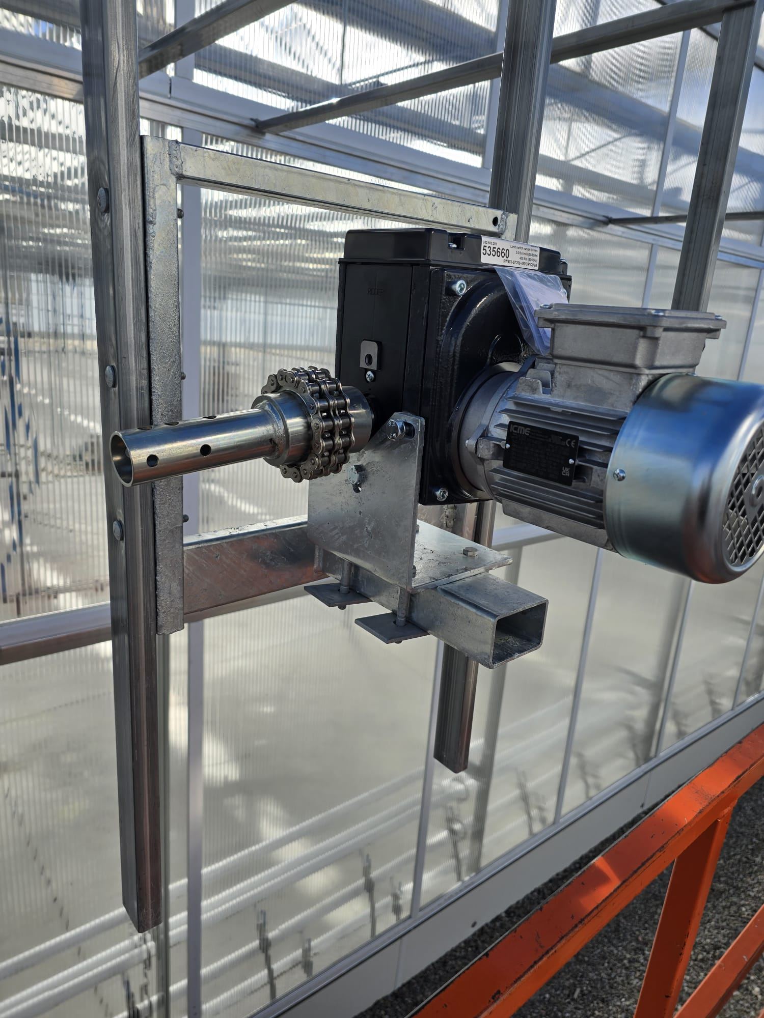 Close-up of a screening system drive motor